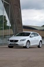Volvo V40 2012 года